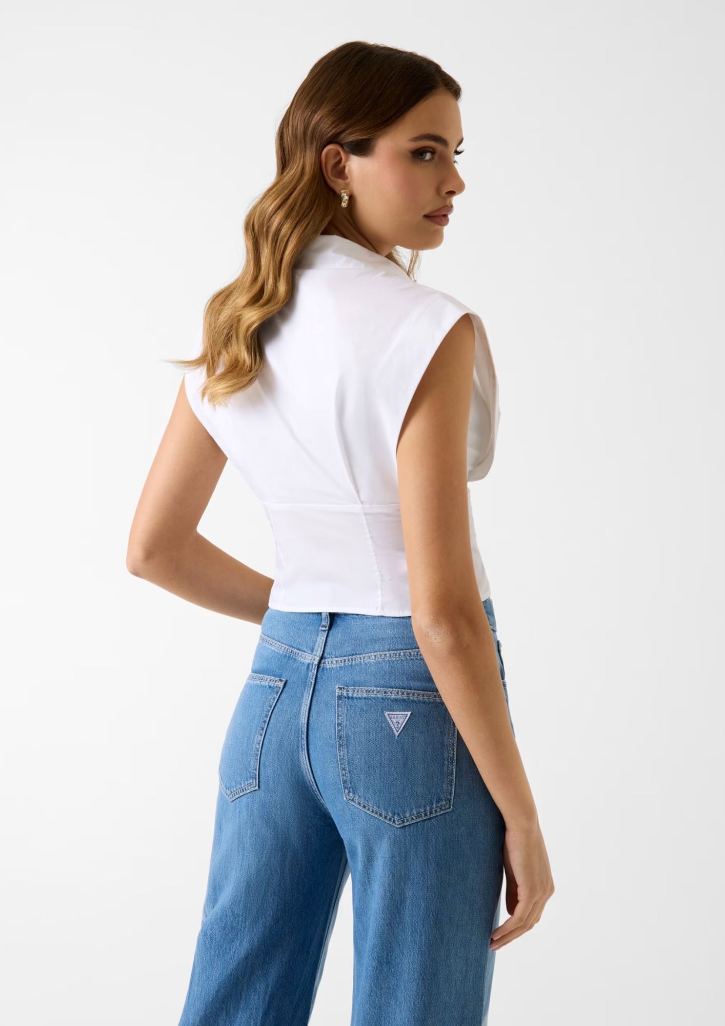 Smanicato GUESS modello W6RH95 W2399 colore G011 - immagine 3